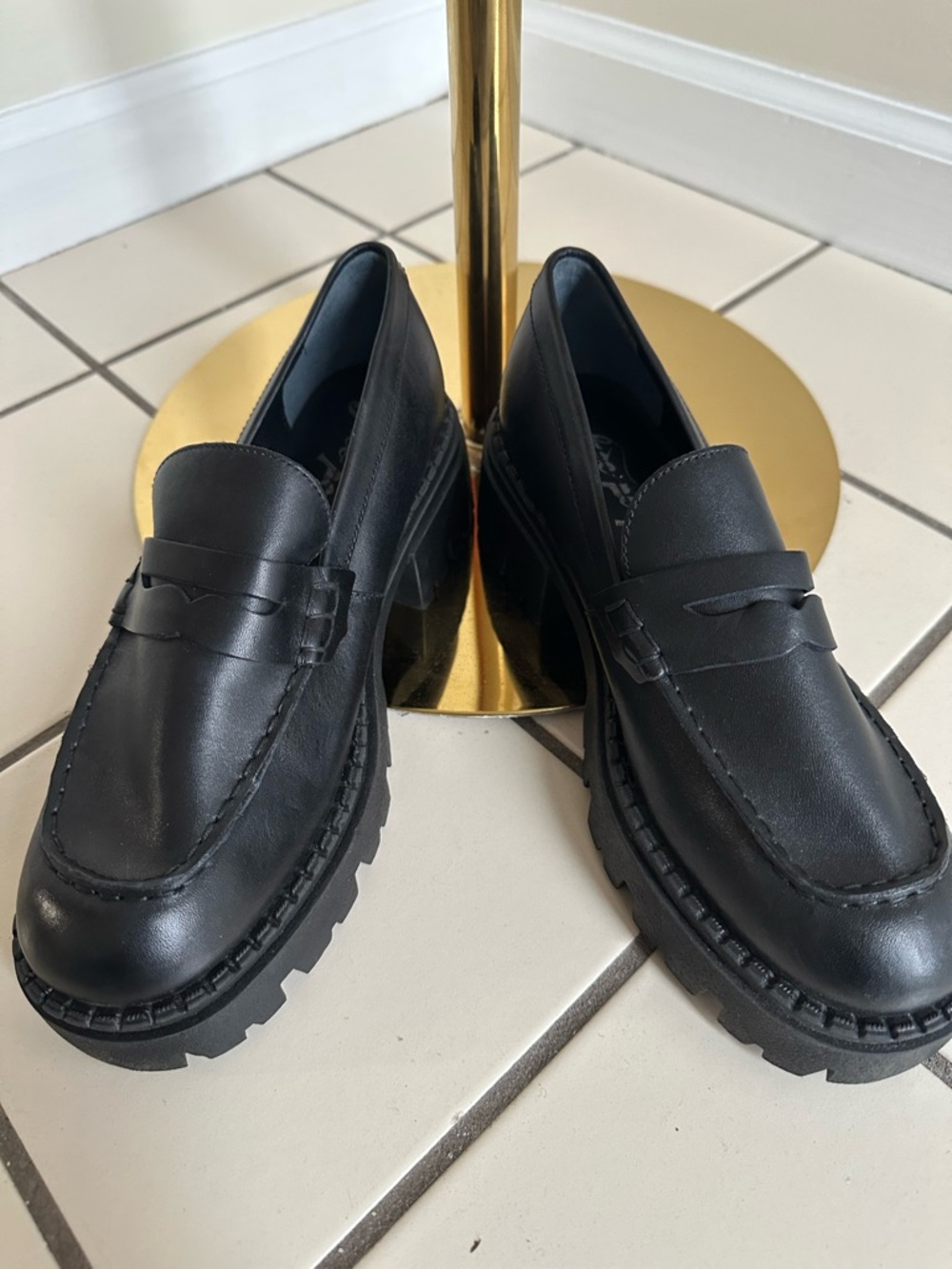 NWOB Free People Lyra Lug Sole Loafers- Size 38 - Picture 5 of 9